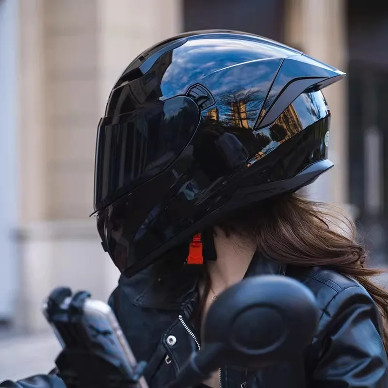 Motorcycle Helmet GB Certification Universal Personality for Men and Women Full-coverage Helmet for Electric Cruise Locomotive
Motorcycle Helmet GB Certification Universal Personality for Men and Women Full-coverage Helmet for Electric Cruise Locomotive