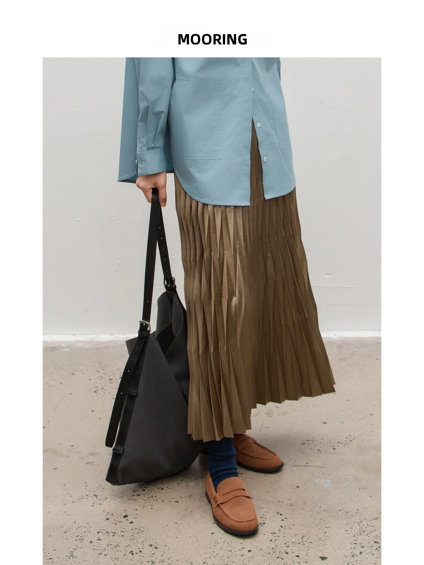 Mooring High Waist Shiny Heavy Embellished Vertical Stripe Pleated Skirt Retro Style A-Line Midi Skirt for Women Commute
Mooring High Waist Shiny Heavy Embellished Vertical Stripe Pleated Skirt Retro Style A-Line Midi Skirt for Women Commute