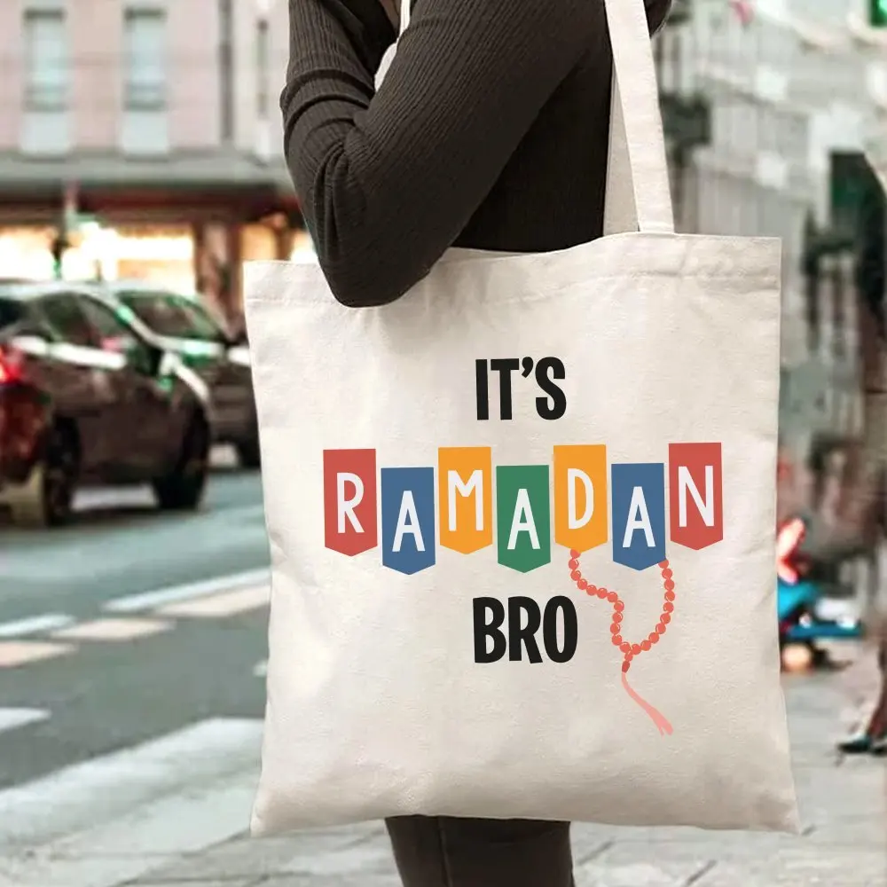 Подарок на Ид Мубарак: Сумка с принтом Мубарак, большая вместимость, модный простой стиль, прочная, для пикника, вечеринок, путешествий, шопинга
Подарок на Ид Мубарак: Сумка с принтом Мубарак, большая вместимость, модный простой стиль, прочная, для пикника, вечеринок, путешествий, шопинга