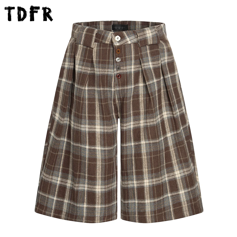 Плиссированные повседневные шорты в клетку, мужские летние уличные шорты в стиле ретро, свободные широкие короткие брюки для мужчин
Плиссированные повседневные шорты в клетку, мужские летние уличные шорты в стиле ретро, свободные широкие короткие брюки для мужчин