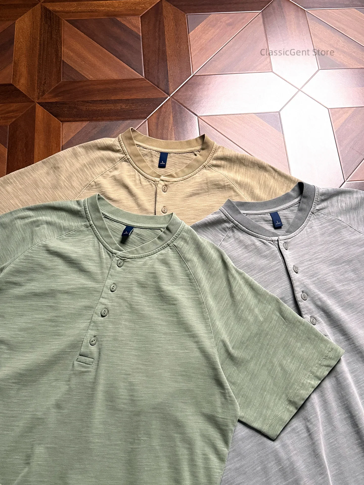 Asut ready-to-wear dye without deformation, custom 9.5OZ bamboo cotton retro washed POLO shirt
Asut ready-to-wear dye without deformation, custom 9.5OZ bamboo cotton retro washed POLO shirt