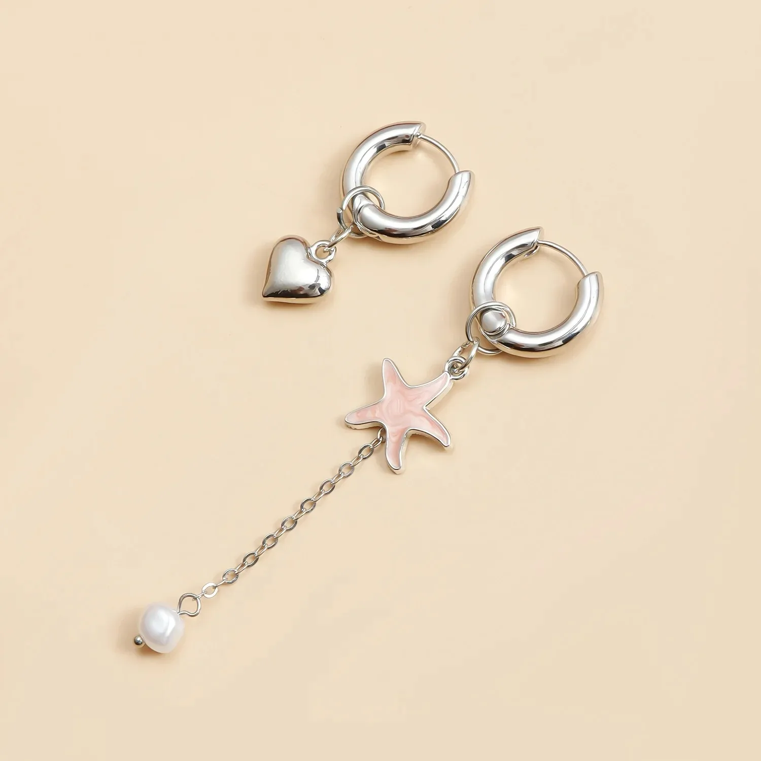 Punk Heart Starfish Exquisite Asymmetric Stud Earrings for Women Creative Hollow Tassel Zircon Pearl Earrings Girl Jewelry Gift
Punk Heart Starfish Exquisite Asymmetric Stud Earrings for Women Creative Hollow Tassel Zircon Pearl Earrings Girl Jewelry Gift