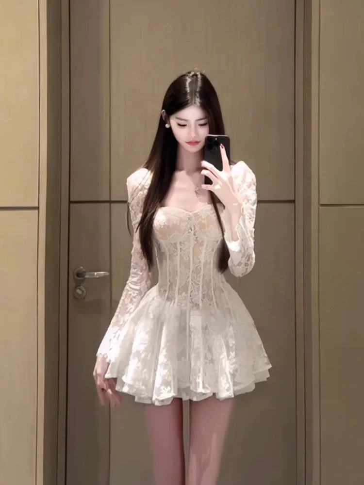 Princess Style Lace Splice Puffy Skirt Women's Fashion Autumn Winter Long Sleeve Short Dress Pure Desirable Lady Sensation
Princess Style Lace Splice Puffy Skirt Women's Fashion Autumn Winter Long Sleeve Short Dress Pure Desirable Lady Sensation