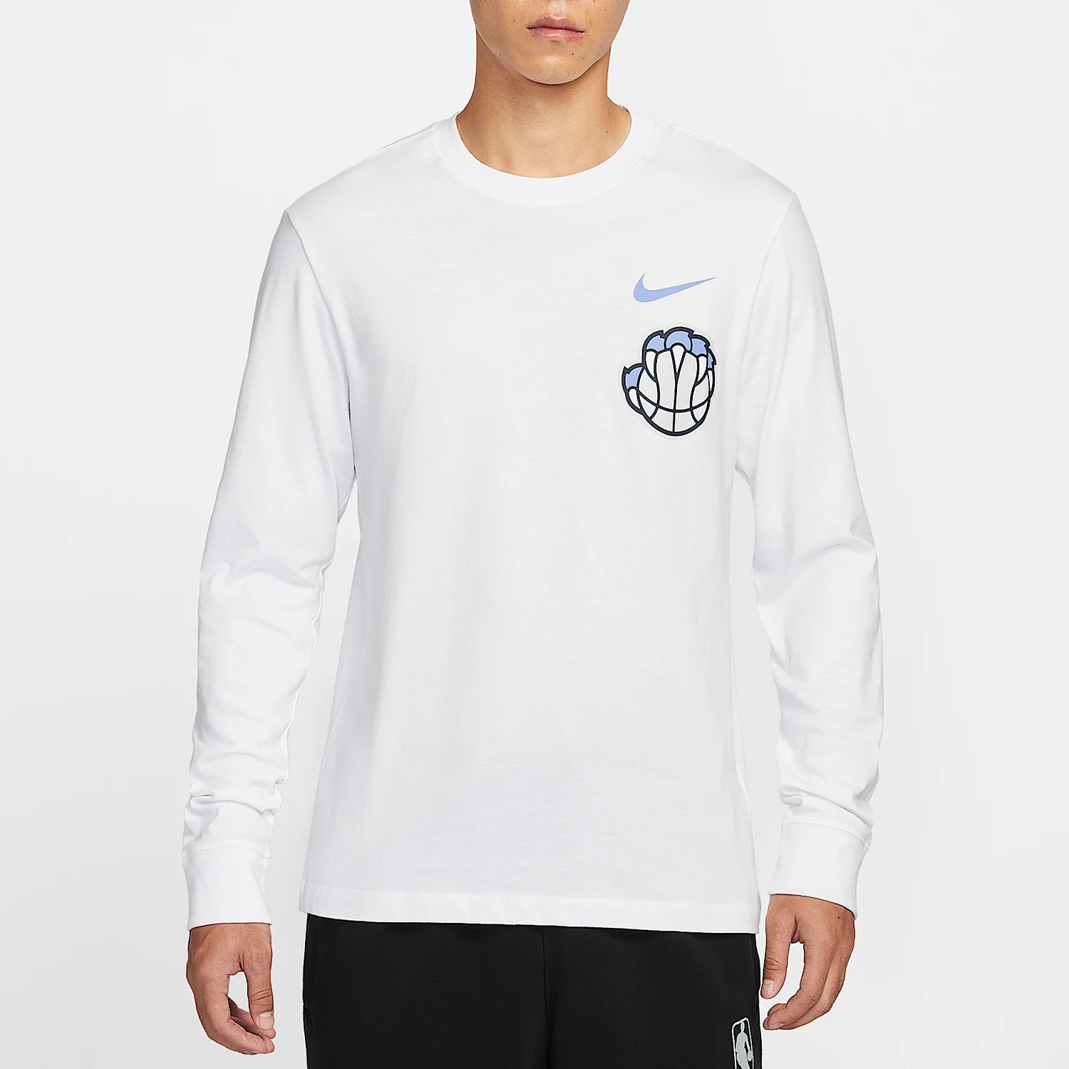 Nike Authentic Men's Round Neck Pullover Breathable Basketball Long Sleeve Top HV5612-100
Nike Authentic Men's Round Neck Pullover Breathable Basketball Long Sleeve Top HV5612-100