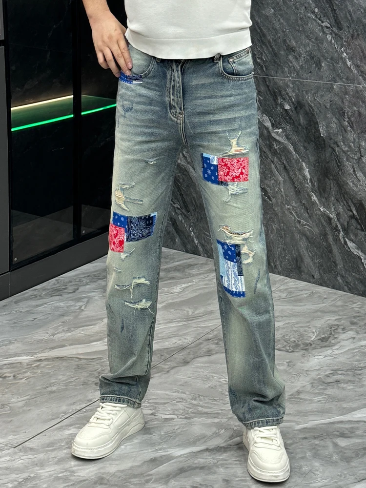 Retro American Hole Denim Jeans Men's Summer Fashion Patchwork Straight Leg Pants Youth Casual Trousers Wear Resistant Loose Fit
Retro American Hole Denim Jeans Men's Summer Fashion Patchwork Straight Leg Pants Youth Casual Trousers Wear Resistant Loose Fit