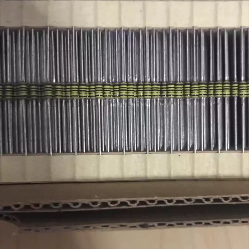 30-100pcs Imported Color Ring Capacitor Resistance Capacity UP050 CH100J-A-B 10PF 50V Low Loss Low Temperature Drift
30-100pcs Imported Color Ring Capacitor Resistance Capacity UP050 CH100J-A-B 10PF 50V Low Loss Low Temperature Drift