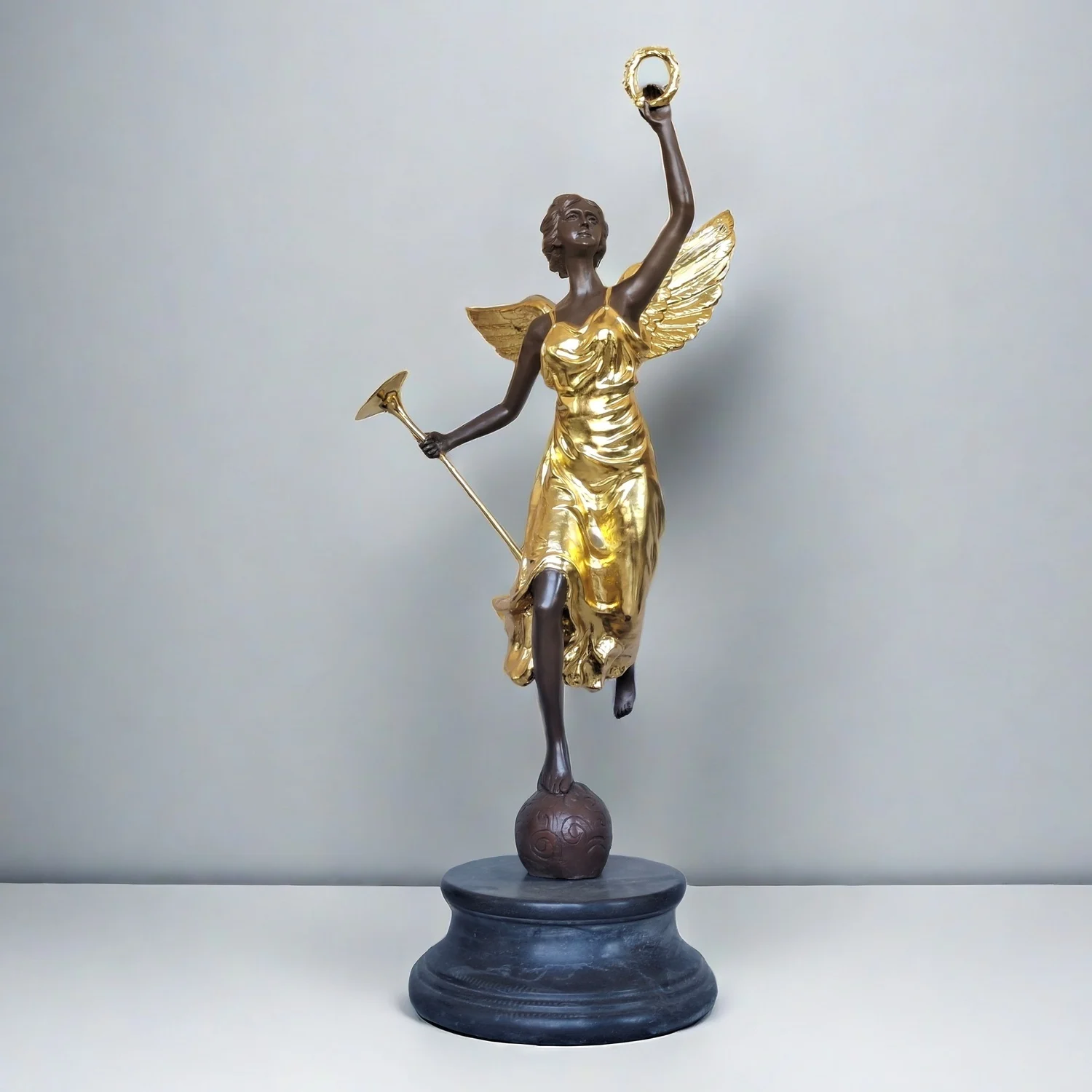 Bronze Statue Of Greek Victory Goddess Famous Bronze Mythology Sculpture Angel Figurine Large Art Ornament Home Decoration Gift
Bronze Statue Of Greek Victory Goddess Famous Bronze Mythology Sculpture Angel Figurine Large Art Ornament Home Decoration Gift