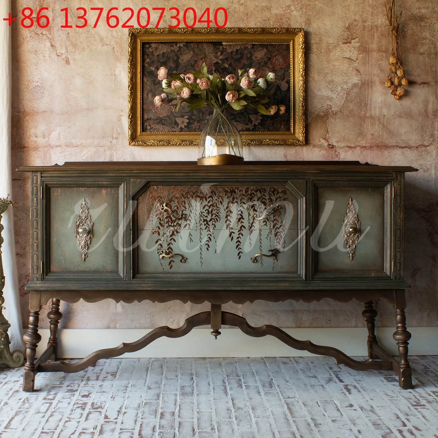 Декоративный шкаф из массива дерева во французском стиле, фойе на вилле, хранилище, входной шкаф, старый сломанный шкаф в американском стиле.
Декоративный шкаф из массива дерева во французском стиле, фойе на вилле, хранилище, входной шкаф, старый сломанный шкаф в американском стиле.