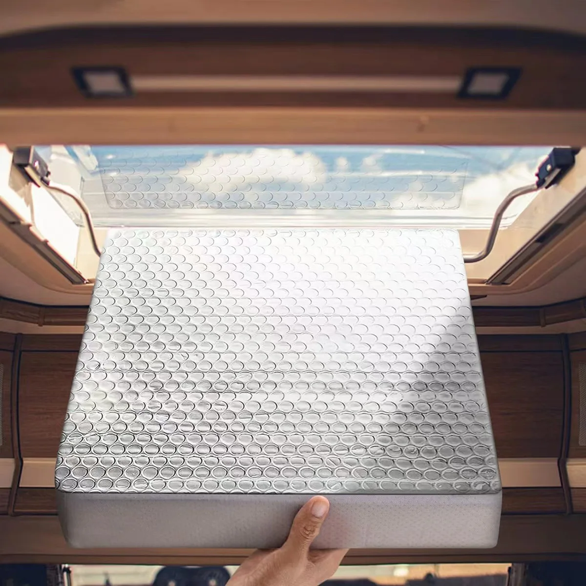 RV Vent Insulator Skylight Shade with Fastener Tape UV Proof Sun Waterproof Sunroof RV Skylight Cover RV Supplies
RV Vent Insulator Skylight Shade with Fastener Tape UV Proof Sun Waterproof Sunroof RV Skylight Cover RV Supplies