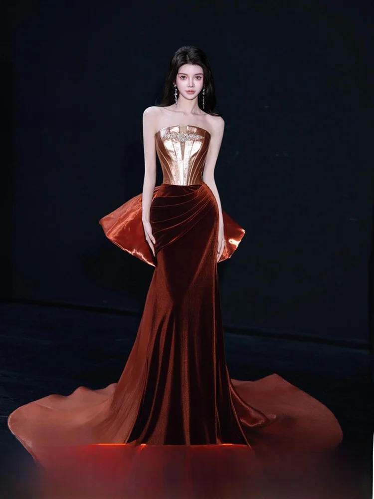 Elegant Fish Tail Bridal Shower Dress Luxury Strapless Women's Gown Vintage Style Long Skirt for Wedding Party Performance
Elegant Fish Tail Bridal Shower Dress Luxury Strapless Women's Gown Vintage Style Long Skirt for Wedding Party Performance