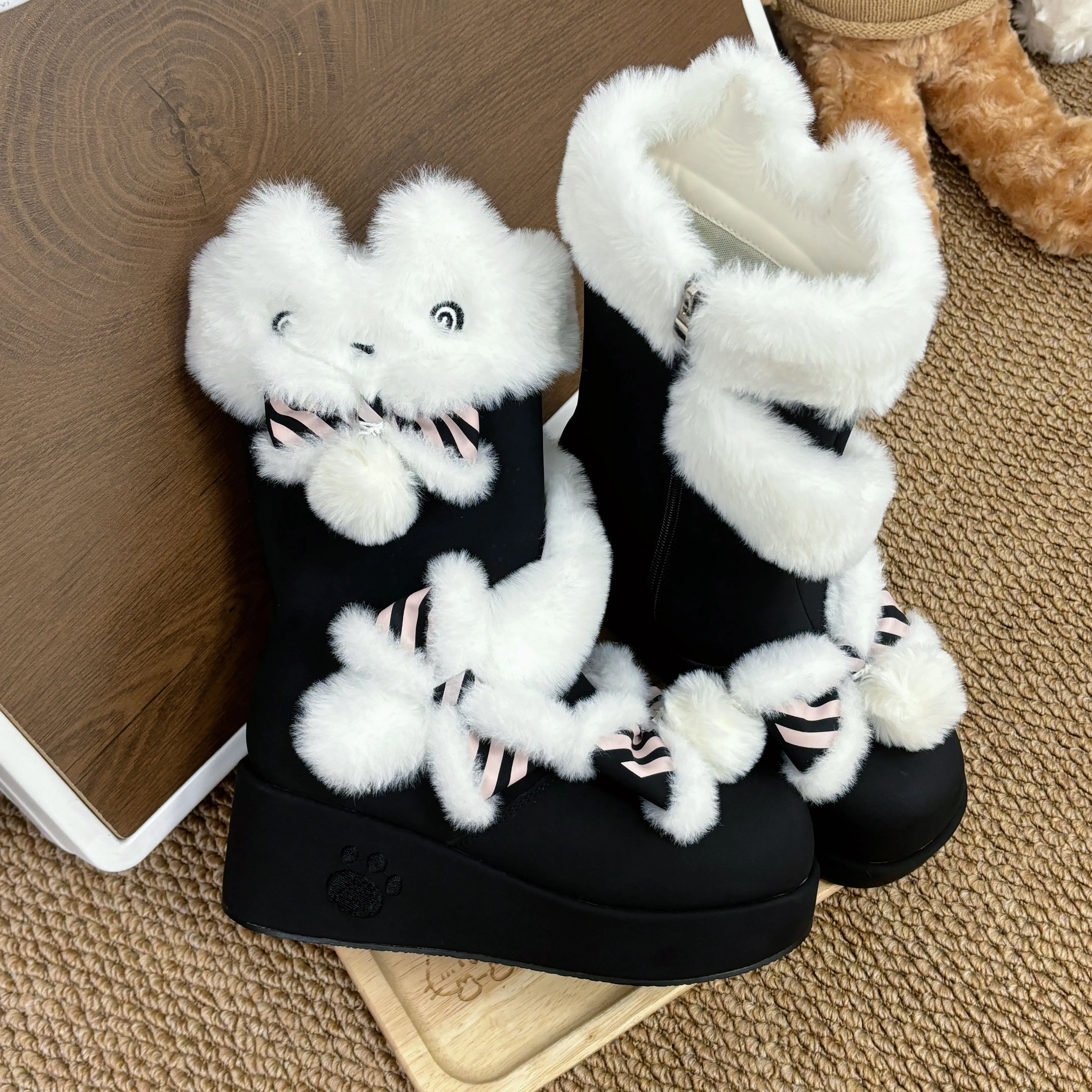 Cute Cat Ear Lolita Boots Fuzzy Plush Platform Winter Shoes With Bow Sweet Girl Casual Warm Boots
Cute Cat Ear Lolita Boots Fuzzy Plush Platform Winter Shoes With Bow Sweet Girl Casual Warm Boots