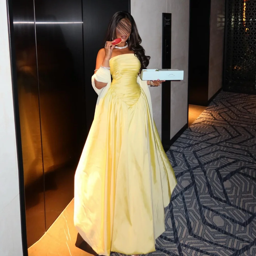 Customized Yellow Chiffon Pleat Ruched Tiered A-line Strapless Floor-Length Evening Dresses Sizes Available Simple
Customized Yellow Chiffon Pleat Ruched Tiered A-line Strapless Floor-Length Evening Dresses Sizes Available Simple