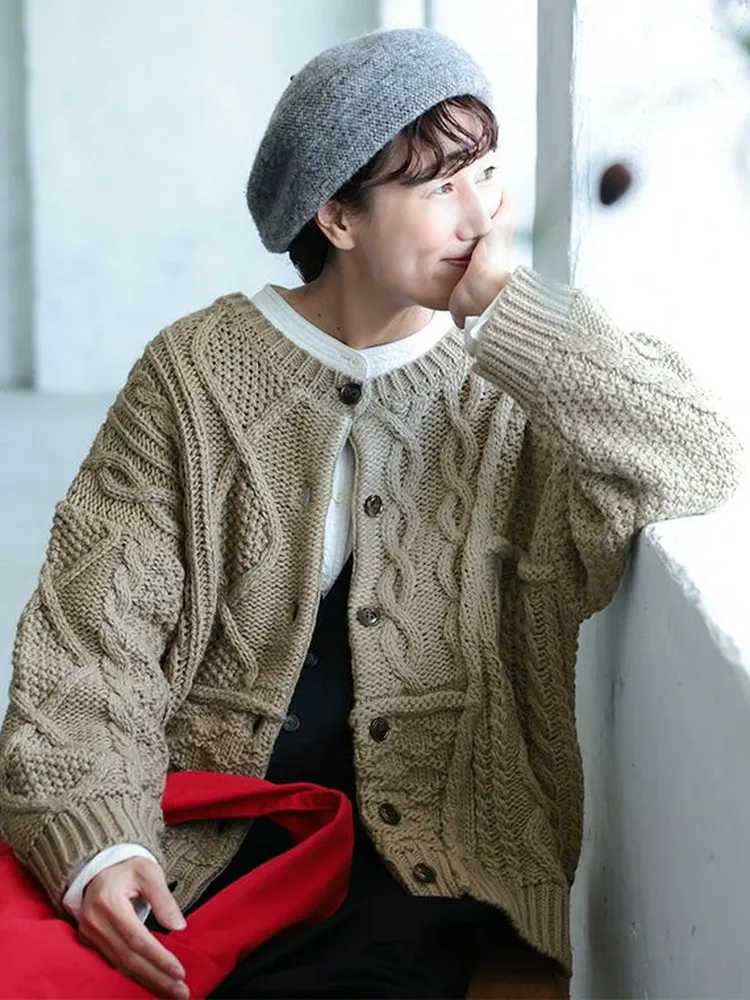 Winter 2025 New Japanese Sle Woolen Knitted Sweater Casual round Ne Twist Top Women's Loose Fit Long Sve ort Coat
Winter 2025 New Japanese Sle Woolen Knitted Sweater Casual round Ne Twist Top Women's Loose Fit Long Sve ort Coat