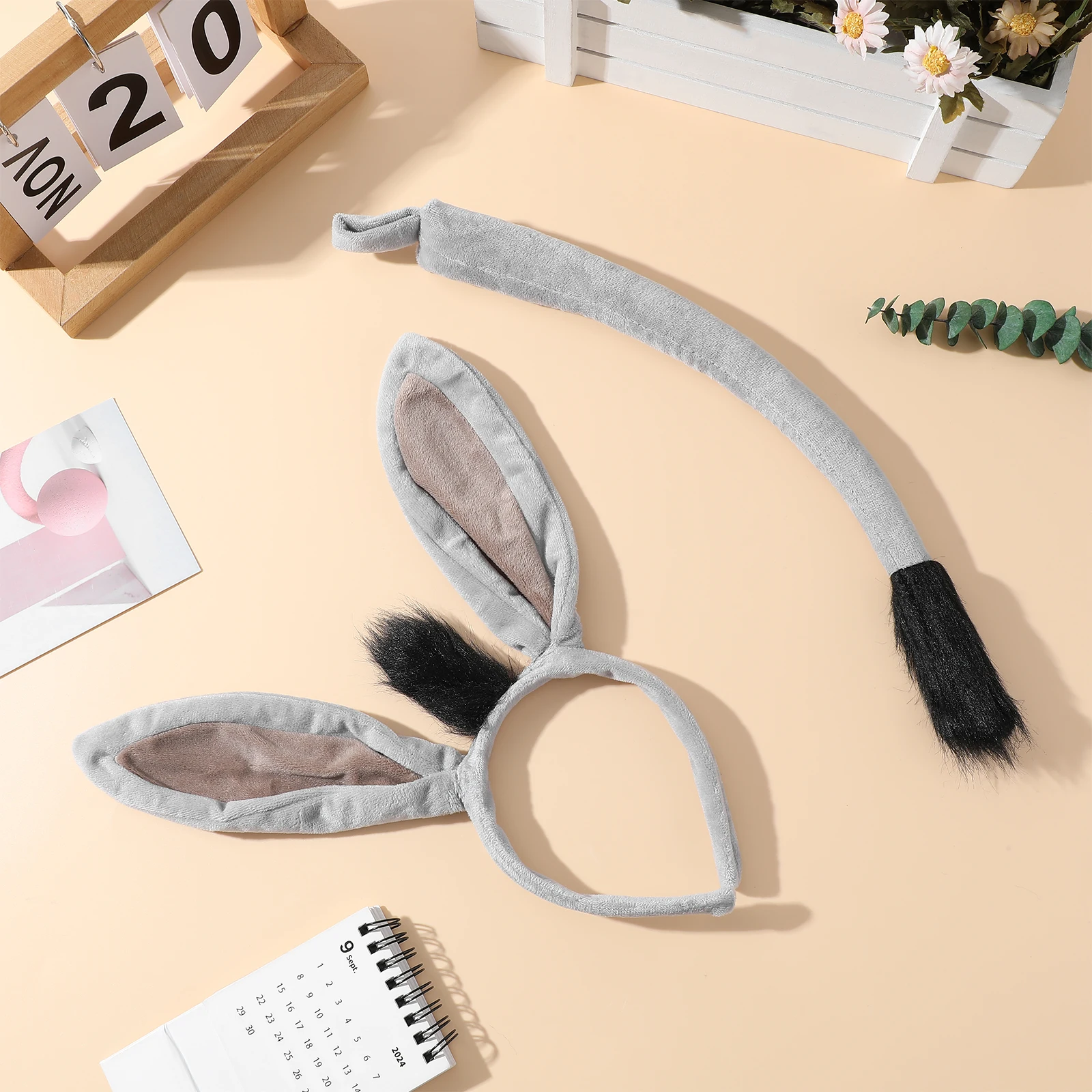 Grey Donkey Set Cosplay Costume Accessories Ears Hairband Tail Soft Material Sturdy Design Animal Props
Grey Donkey Set Cosplay Costume Accessories Ears Hairband Tail Soft Material Sturdy Design Animal Props
