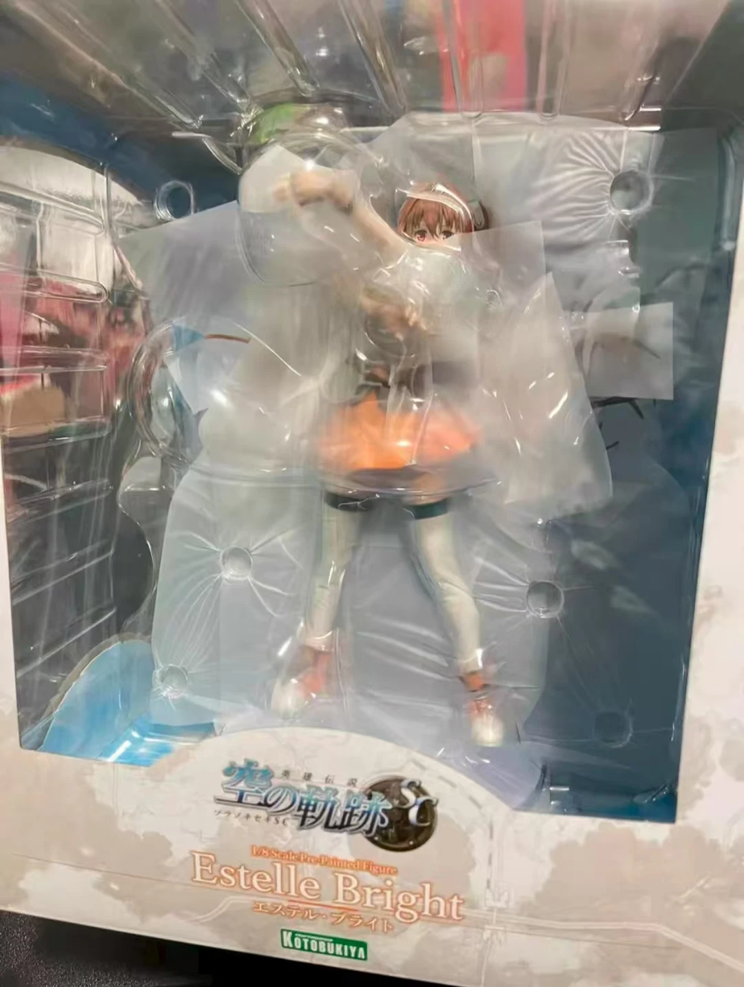 【Оригинал】Котбукия Легенда о героях: Следы в небе Эстель Яркие игрушки в масштабе 1/8
【Оригинал】Котбукия Легенда о героях: Следы в небе Эстель Яркие игрушки в масштабе 1/8