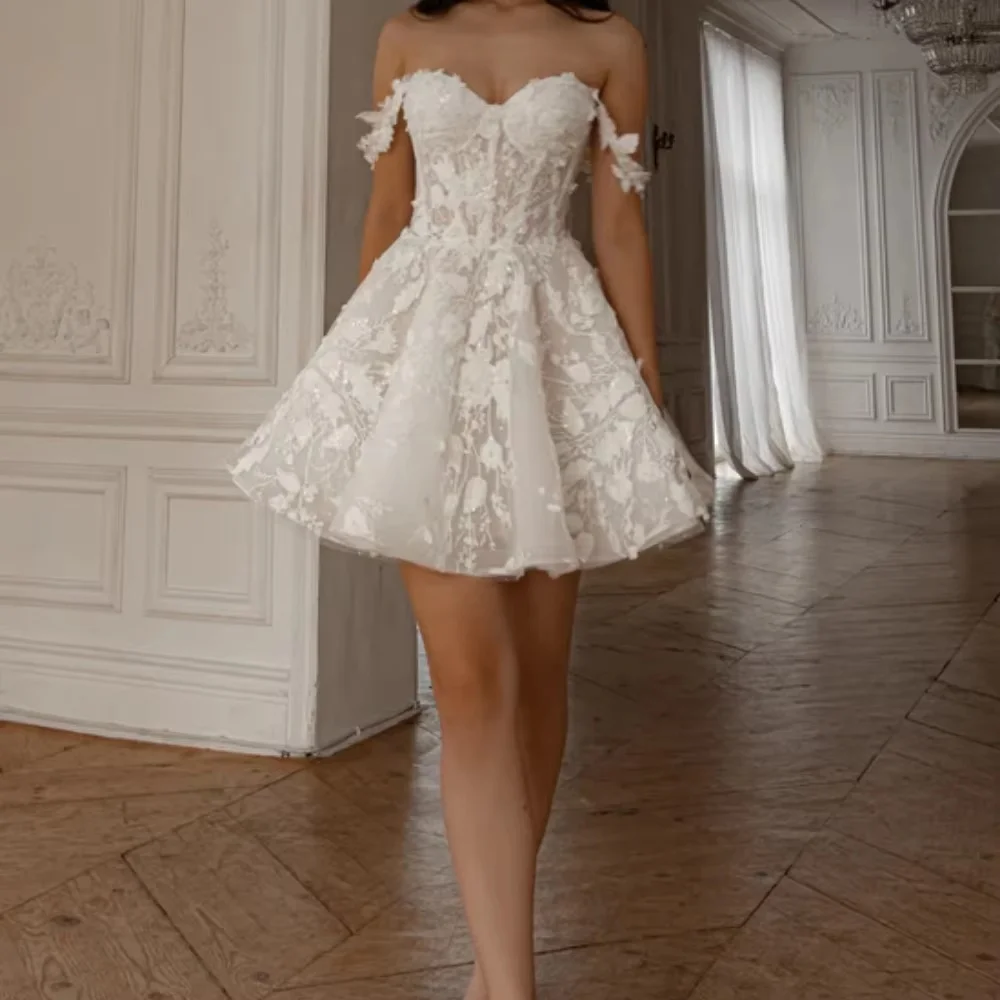 Customized Off The Shoulder Wedding Gown Charming Flower Applique Wedding Dress Exquisite Short Bridal Dress Vestidos De Noiva
Customized Off The Shoulder Wedding Gown Charming Flower Applique Wedding Dress Exquisite Short Bridal Dress Vestidos De Noiva
