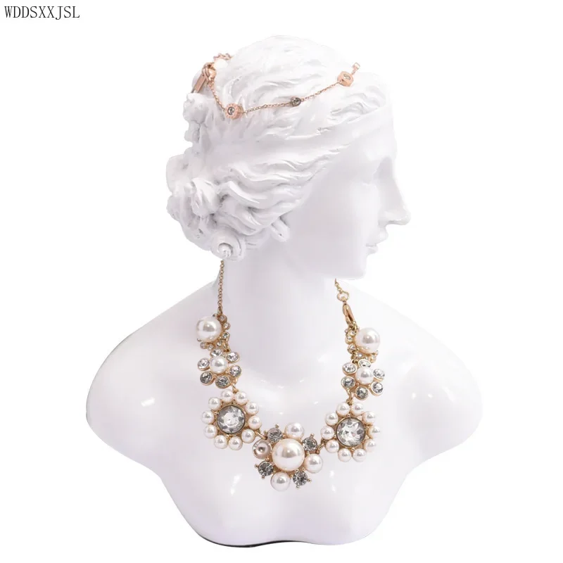Resin crafts creative solid color character head necklace display stand window decoration home bedroom storage jewelry rack
Resin crafts creative solid color character head necklace display stand window decoration home bedroom storage jewelry rack