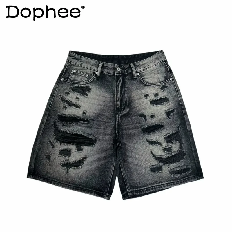 Men's 2026 Summer Stylish High Street Chic Shorts Personalized Hole Design Denim Shorts Trend Fashion Versatile Five-point Pants
Men's 2026 Summer Stylish High Street Chic Shorts Personalized Hole Design Denim Shorts Trend Fashion Versatile Five-point Pants
