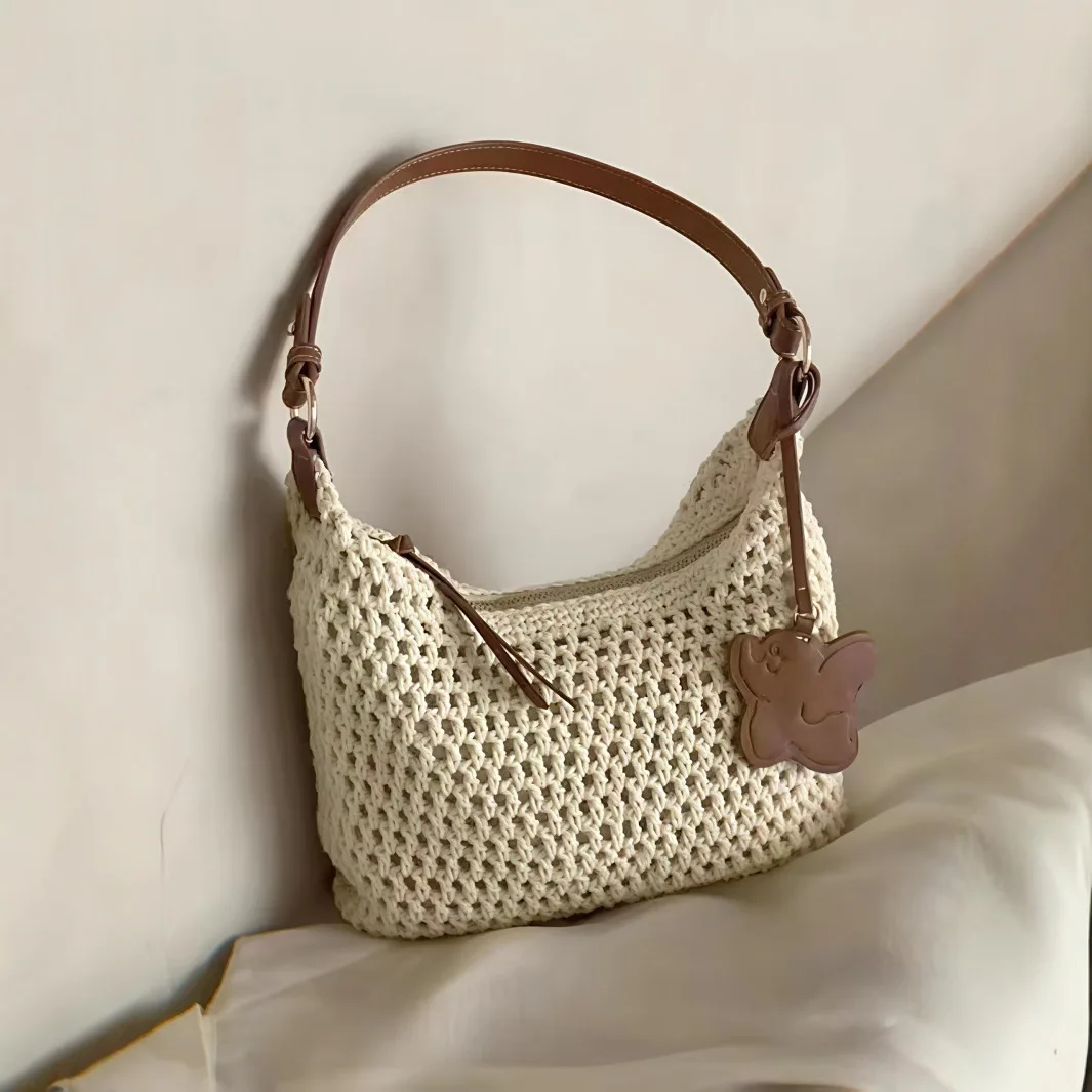 Summer Fashion Women Shoulder messenger Bag Lady Handbag and Purses Straw weave Beach bag Ladies Big Tassel totes
Summer Fashion Women Shoulder messenger Bag Lady Handbag and Purses Straw weave Beach bag Ladies Big Tassel totes