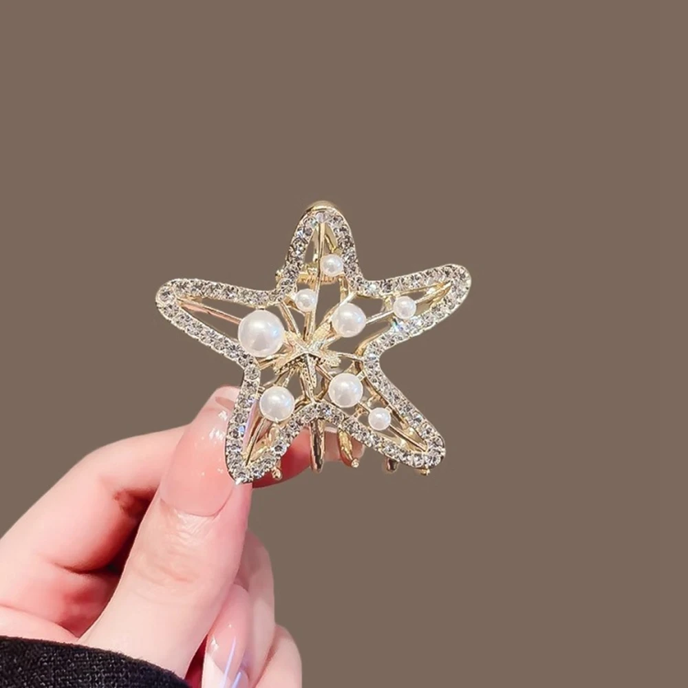 Star Pearl Crystal Hair Claw Clip For Women Bangs Side Hair Elegant Daily Accessory Gift Shiny Gold Rhinestone Detail
Star Pearl Crystal Hair Claw Clip For Women Bangs Side Hair Elegant Daily Accessory Gift Shiny Gold Rhinestone Detail