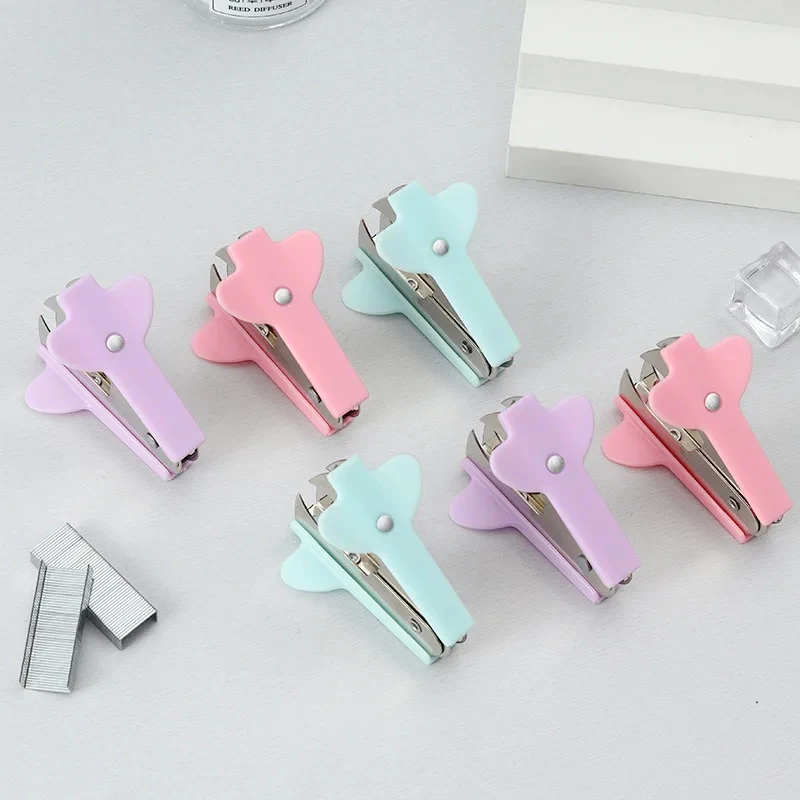 1-6PC Staple Remover Staples Office Supplies General Mini Stapler Removal Nail Out Extractor Puller Stationery Tools
1-6PC Staple Remover Staples Office Supplies General Mini Stapler Removal Nail Out Extractor Puller Stationery Tools