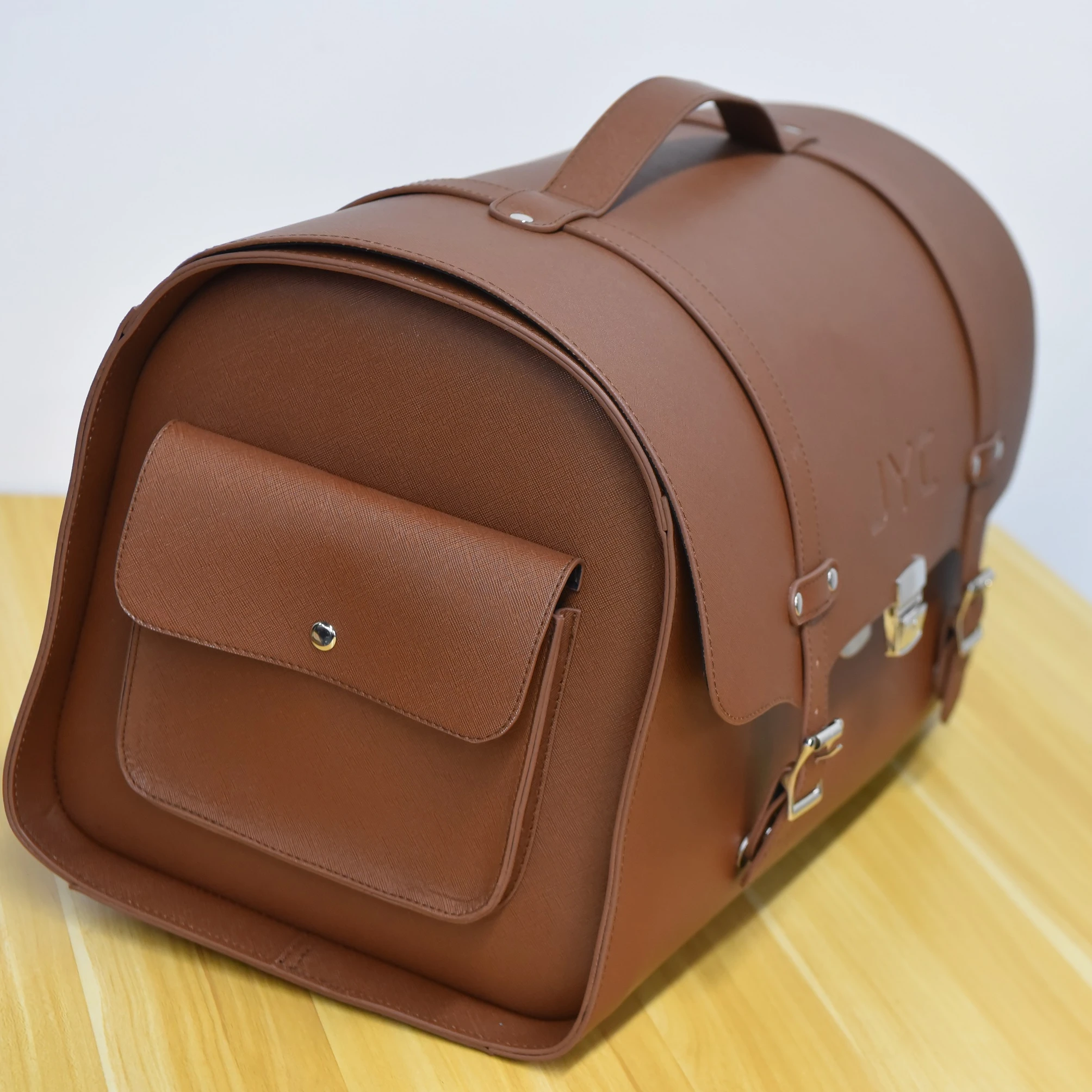Leather Universal Waterproof Motorcycle bags/ saddle bag for motorcycle / Motorcycle Saddlebag
Leather Universal Waterproof Motorcycle bags/ saddle bag for motorcycle / Motorcycle Saddlebag