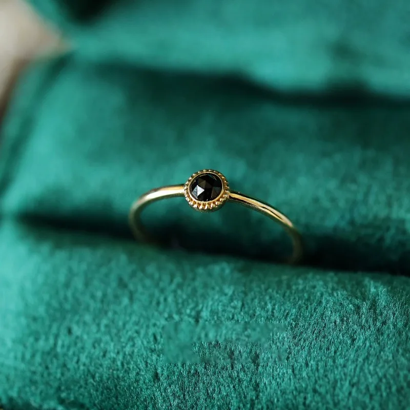 Original new natural black crystal opening adjustable ring retro niche design personality simple and cold style ladies jewelry
Original new natural black crystal opening adjustable ring retro niche design personality simple and cold style ladies jewelry