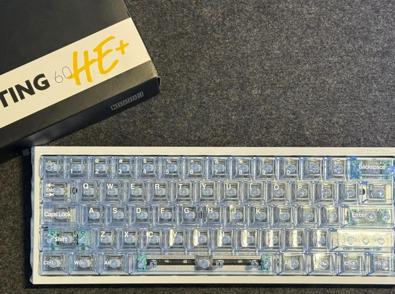 blue PC transparent keycap pad printing original light transmission adaptation wooting from the magnetic
blue PC transparent keycap pad printing original light transmission adaptation wooting from the magnetic