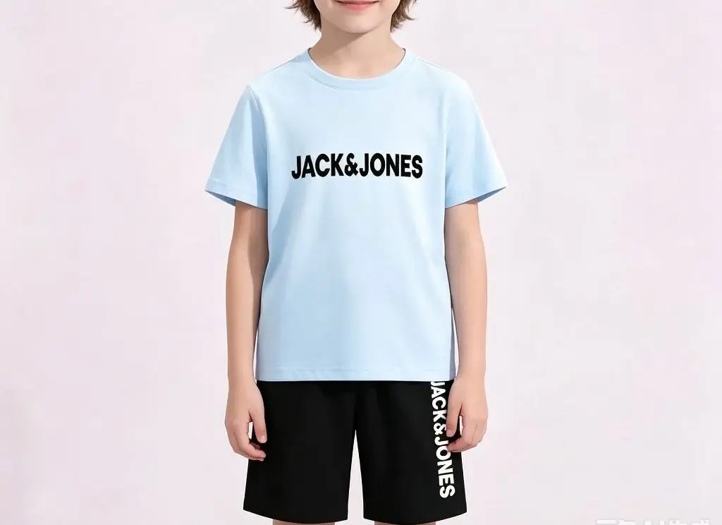 The Summer Sports Letter Design Casual WhiteT-shirt and Shorts for Children Are Suitable for Boys and Girls Aged 3 to 13 to Wear
The Summer Sports Letter Design Casual WhiteT-shirt and Shorts for Children Are Suitable for Boys and Girls Aged 3 to 13 to Wear