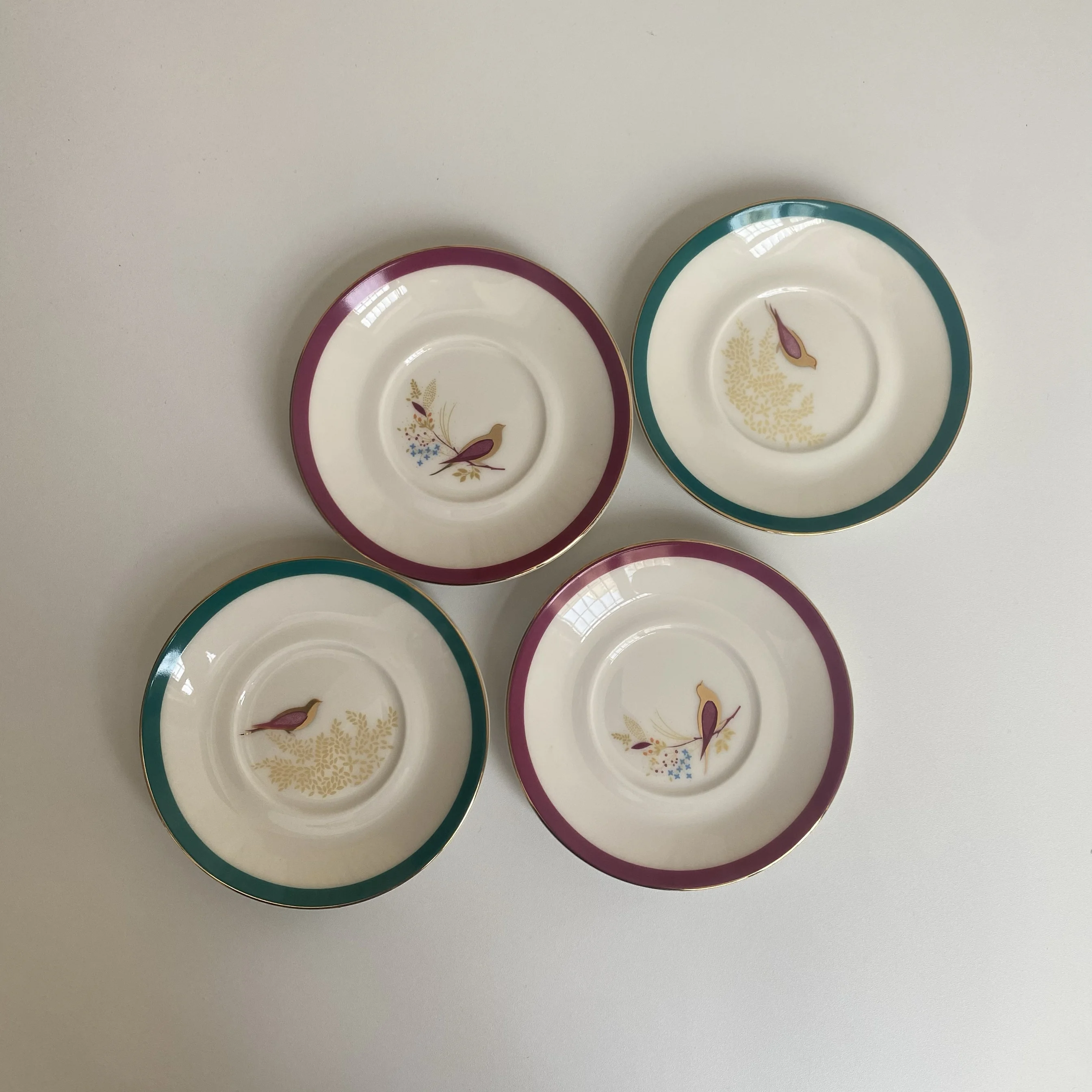 Flower and Bird Series Small Plate Gold Painted Small Dessert Plate Mini Dessert Plate Cup Bottom Saucer
Flower and Bird Series Small Plate Gold Painted Small Dessert Plate Mini Dessert Plate Cup Bottom Saucer