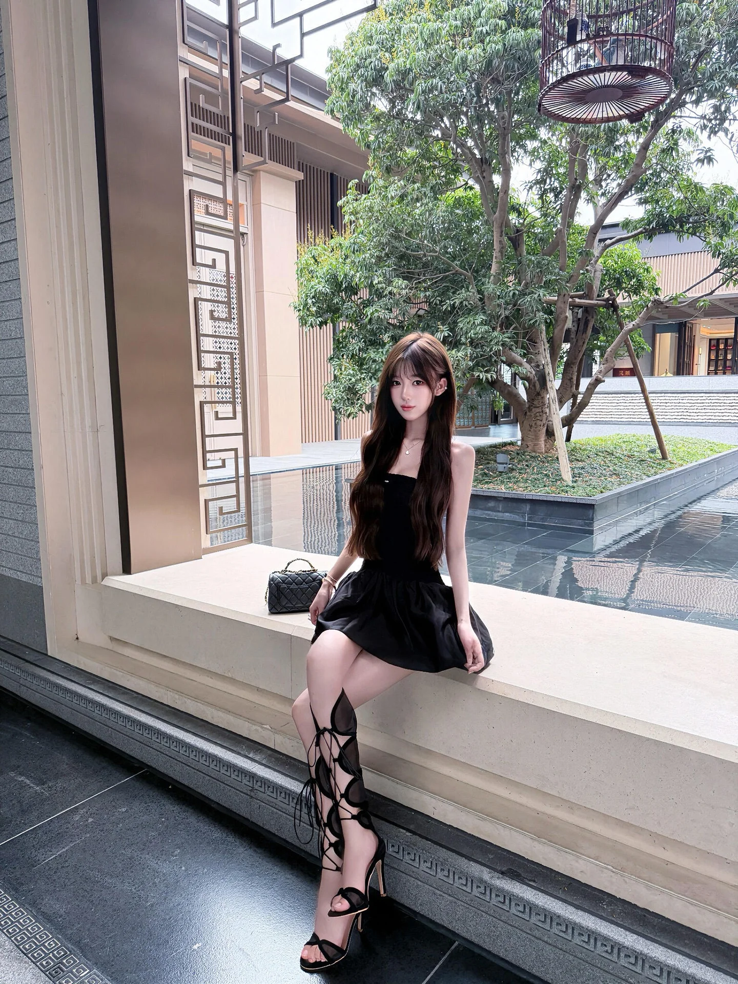 Sexy Pure Desire Hepburn Little Black Dress Short Skirt Puffy Waist Bustle Slimming Fashionable Summer Outfit Two-Piece Set
Sexy Pure Desire Hepburn Little Black Dress Short Skirt Puffy Waist Bustle Slimming Fashionable Summer Outfit Two-Piece Set