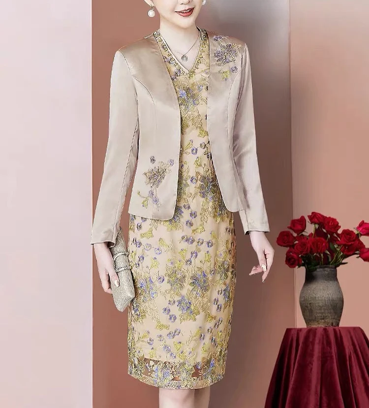 Gold Mother Of The Bride Dresses With Jacket 2 Pieces Knee Length Flower V Neck Satin Beading Woman Formal Wedding Evening Gown
Gold Mother Of The Bride Dresses With Jacket 2 Pieces Knee Length Flower V Neck Satin Beading Woman Formal Wedding Evening Gown