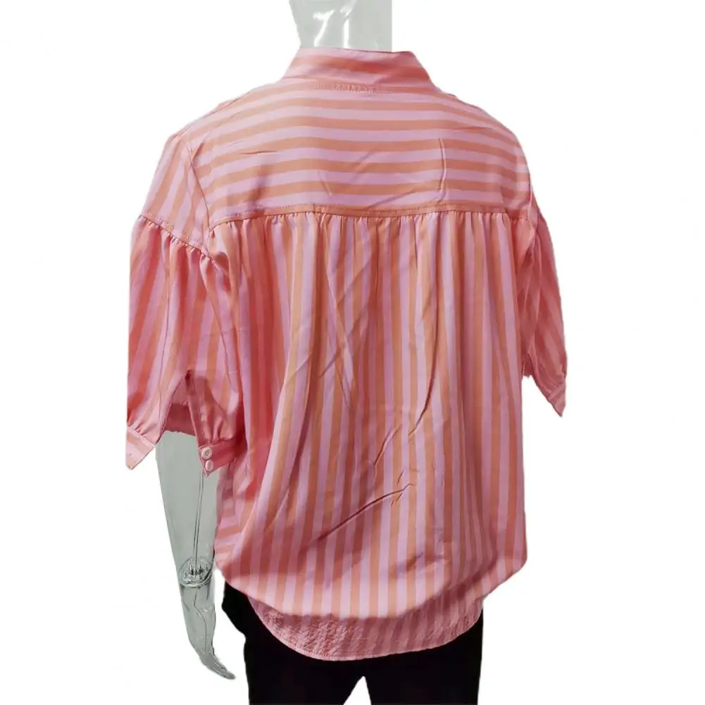 Short Sleeve Work Shirt Striped Print V-neck Shirt for Women with Puff Half Sleeve Loose Fit Work Tops Wear Blouses Versatile
Short Sleeve Work Shirt Striped Print V-neck Shirt for Women with Puff Half Sleeve Loose Fit Work Tops Wear Blouses Versatile