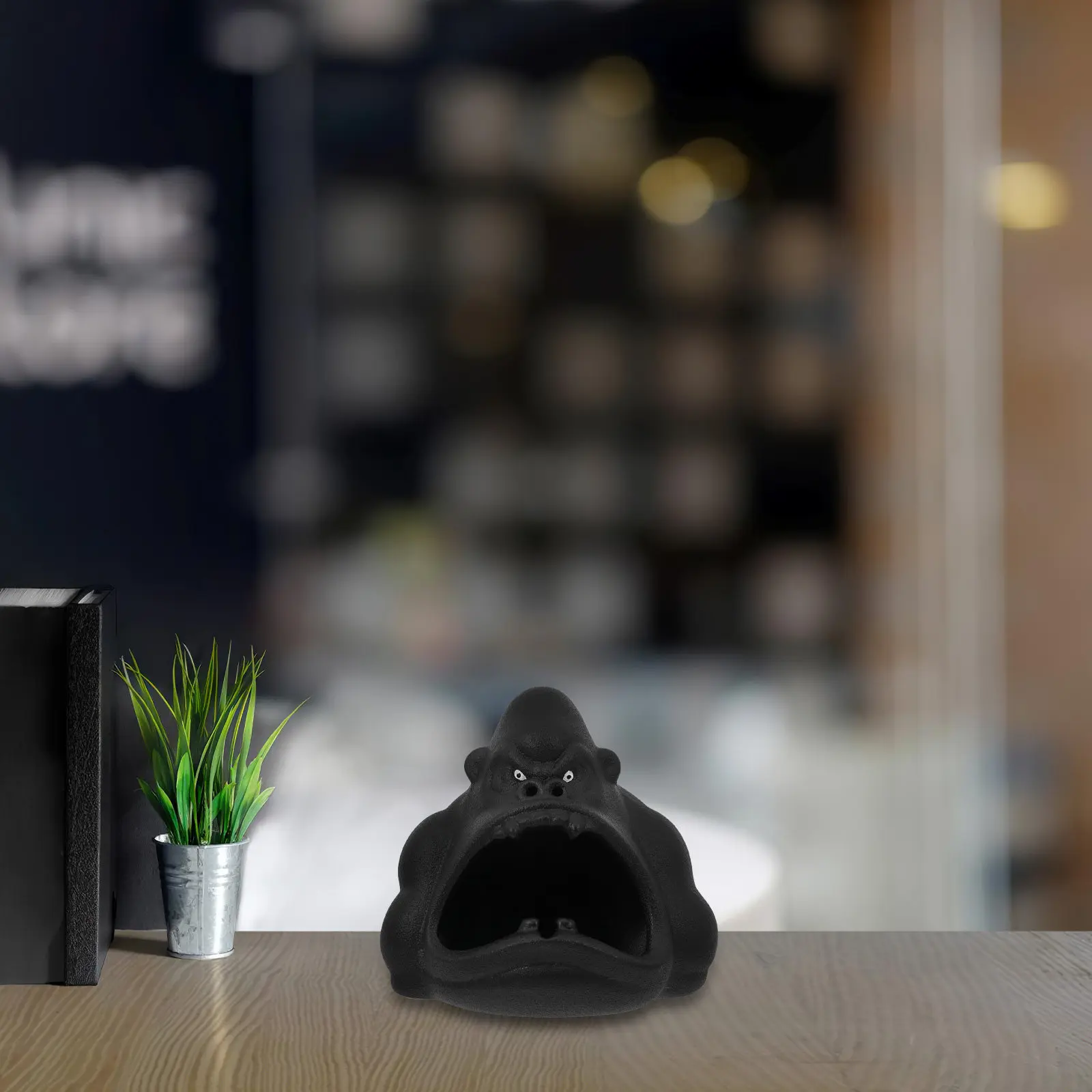 Christmas Gift Porcelain Ashtray Home Ornament Ceramic Gorilla Decoration Desktop Cigar Decorative
Christmas Gift Porcelain Ashtray Home Ornament Ceramic Gorilla Decoration Desktop Cigar Decorative