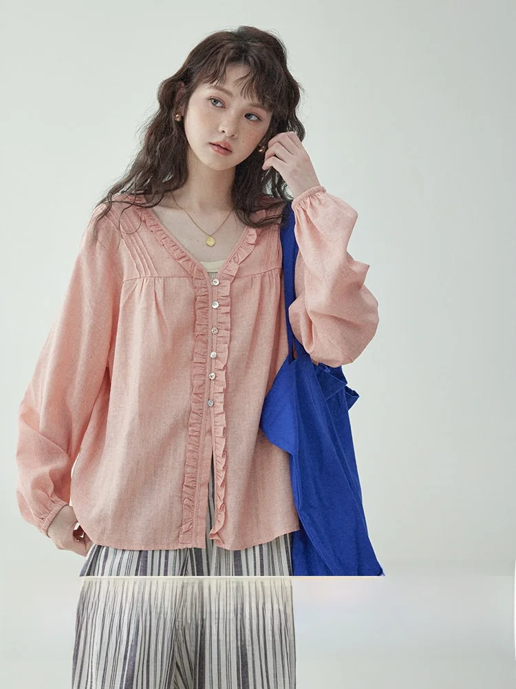 AMUU Original Design Lace Trim Button up Long Sleeve V-Neck Women's Shirt Spring New Color Loose Fit Commute Style
AMUU Original Design Lace Trim Button up Long Sleeve V-Neck Women's Shirt Spring New Color Loose Fit Commute Style