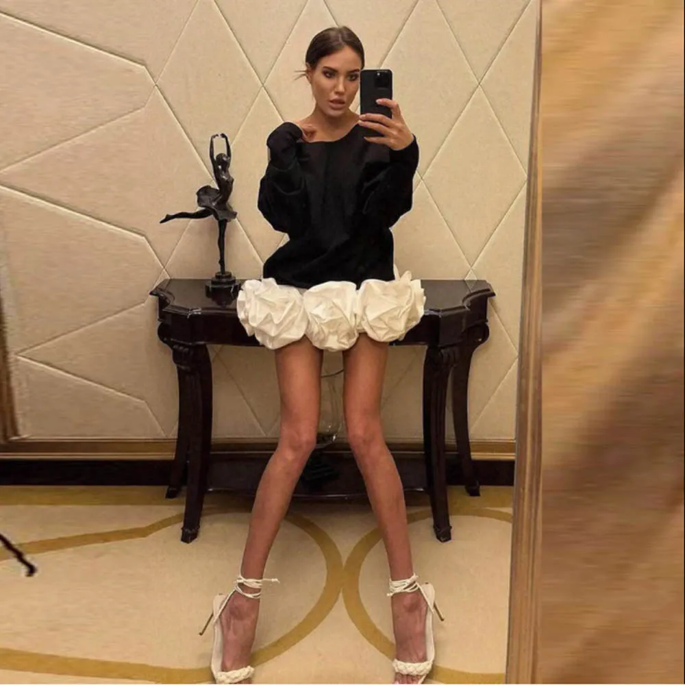 Rose Flowers Mini Cocktail Dresses Teens Holiday Homecoming Gowns Sexy Back long Sleeves Yong Girls Birtday Prom Dress
Rose Flowers Mini Cocktail Dresses Teens Holiday Homecoming Gowns Sexy Back long Sleeves Yong Girls Birtday Prom Dress