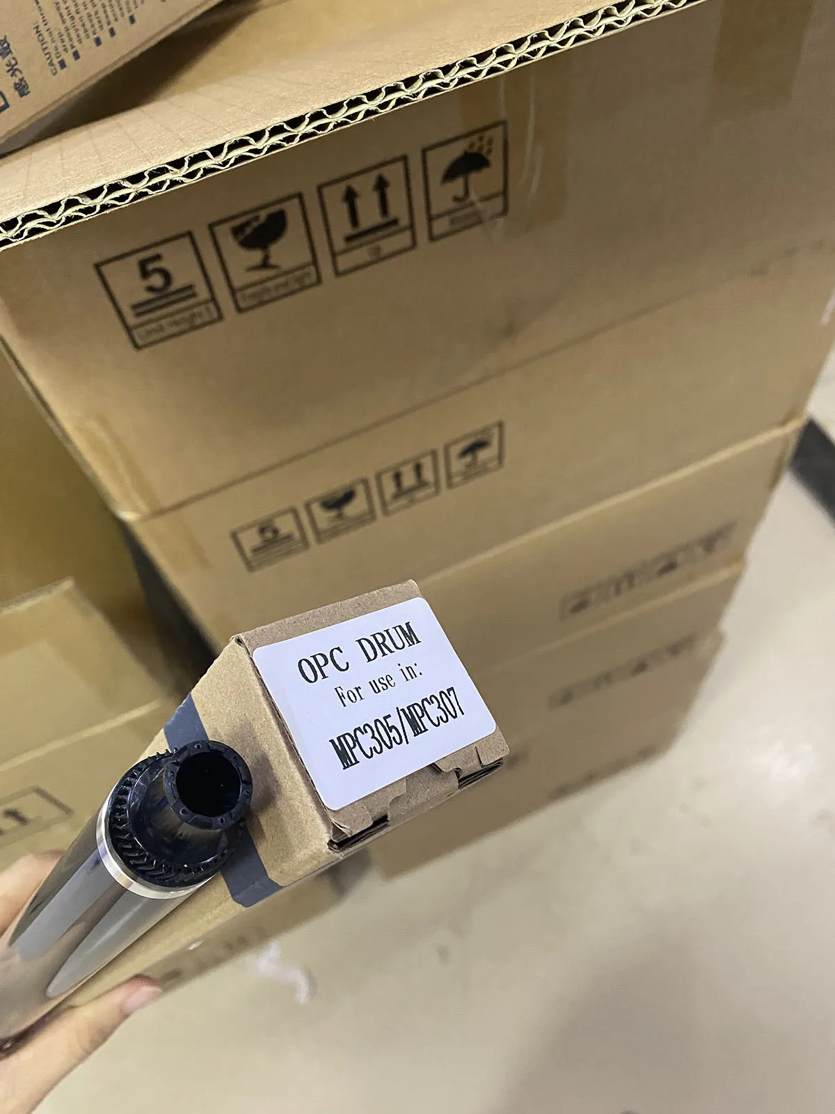 4 шт. барабан OPC для Ricoh MPC 305 306 307 406 407 MP C305 C306 C307 C406 C407 MPC305 MPC306 MPC307 MPC406 MPC407 лезвие цилиндра
4 шт. барабан OPC для Ricoh MPC 305 306 307 406 407 MP C305 C306 C307 C406 C407 MPC305 MPC306 MPC307 MPC406 MPC407 лезвие цилиндра