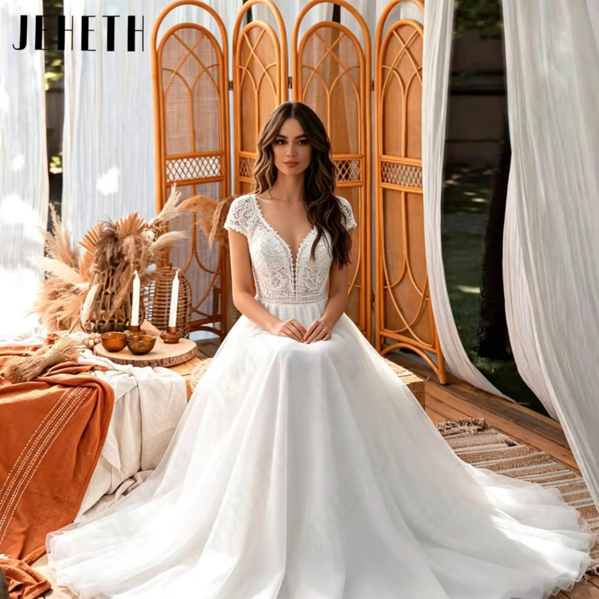 JEHETH Tulle Illusion Elegant Wedding Dress Customized Lace Appliques Exquisite Bridal Dresses A-Line Bride Gowns Cap Sleeve
JEHETH Tulle Illusion Elegant Wedding Dress Customized Lace Appliques Exquisite Bridal Dresses A-Line Bride Gowns Cap Sleeve