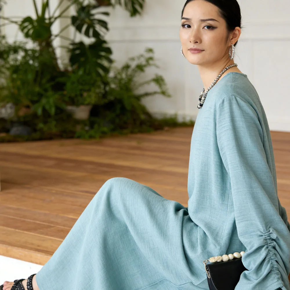 Saudi Arabia Plain Abaya for Dubai Women Modest Muslim Dress Eid Turkey Lace-Up Cuffs Long Robe Ramadan Kaftan Musulman Djellaba
Saudi Arabia Plain Abaya for Dubai Women Modest Muslim Dress Eid Turkey Lace-Up Cuffs Long Robe Ramadan Kaftan Musulman Djellaba