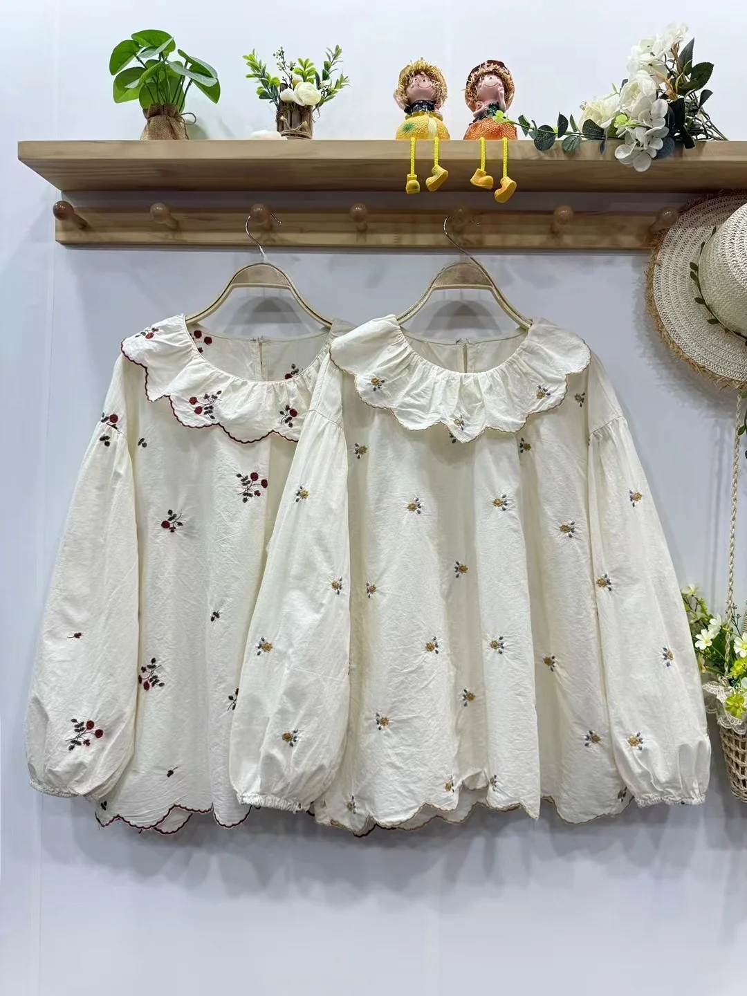 Sweet Style Long Sleeve Embroidered Doll Shirt Women's Loose Fit Cotton Breathable Looking Leaf Collar Autumn New Arrival
Sweet Style Long Sleeve Embroidered Doll Shirt Women's Loose Fit Cotton Breathable Looking Leaf Collar Autumn New Arrival
