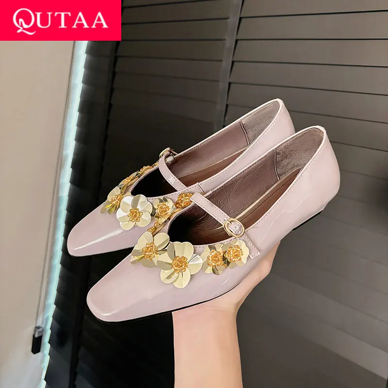 QUTAA 2025 News Mary Jane Women Pumps Shoes Mid Heel Fashion Flowers Casual Summer Sexy Pointed Toe Shoes Party Woman 34-39
QUTAA 2025 News Mary Jane Women Pumps Shoes Mid Heel Fashion Flowers Casual Summer Sexy Pointed Toe Shoes Party Woman 34-39