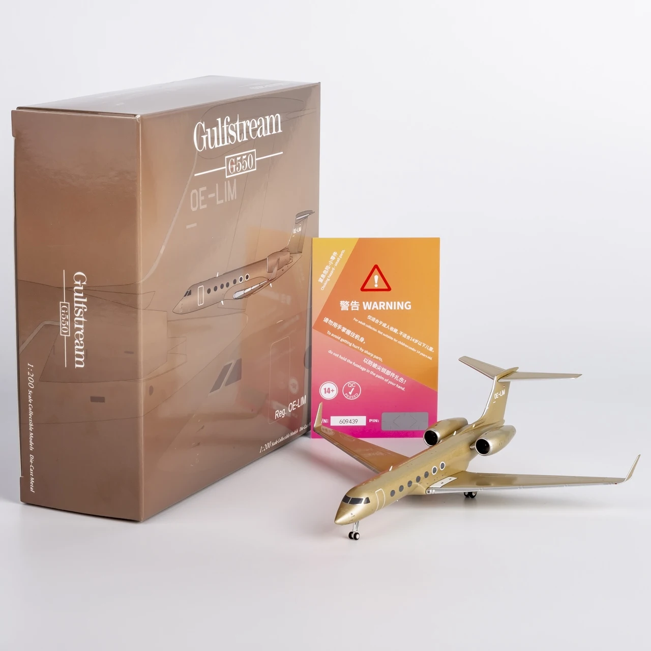 75032 Alloy Collectible Plane Gift NG Model 1:200 Avcon Jet Gulfstream G550 Diecast Aircraft Jet Model OE-LIM & Point Card
75032 Alloy Collectible Plane Gift NG Model 1:200 Avcon Jet Gulfstream G550 Diecast Aircraft Jet Model OE-LIM & Point Card