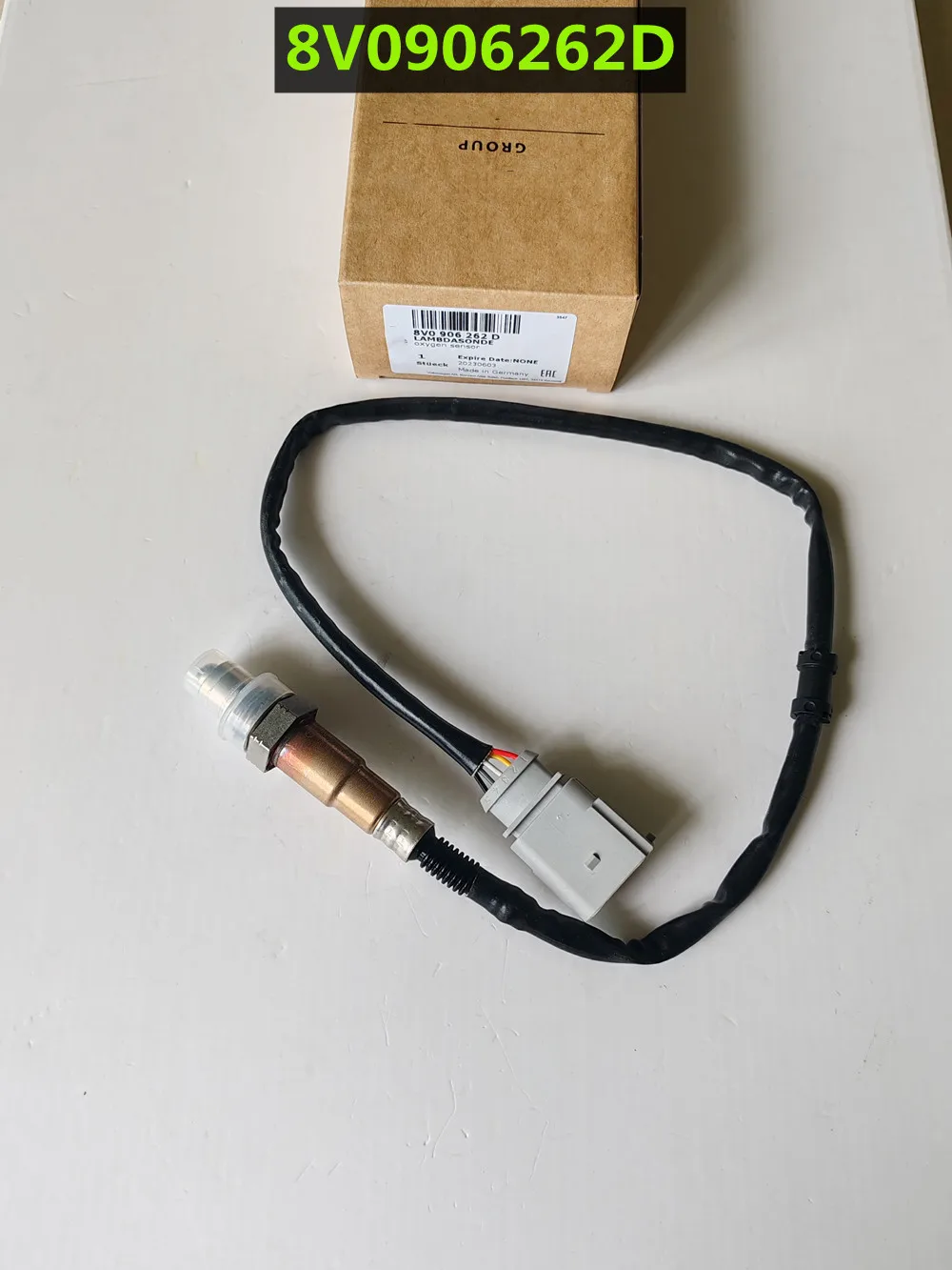 Genuine NEW 8V0906262 8V0906262D OEM Lambda Probe Oxygen Sensor For Audi A3 S3 VW Golf R Mk7 06K906262CS 06K906262CB 0258027063
Genuine NEW 8V0906262 8V0906262D OEM Lambda Probe Oxygen Sensor For Audi A3 S3 VW Golf R Mk7 06K906262CS 06K906262CB 0258027063