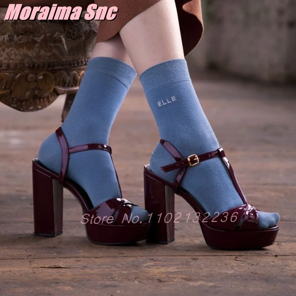 Cross Strap Platform Sandals T-strap Round Open Toe Block High Heeled Patent Leather Sexy Fashion Women's Summer Dress Shoes New
Cross Strap Platform Sandals T-strap Round Open Toe Block High Heeled Patent Leather Sexy Fashion Women's Summer Dress Shoes New