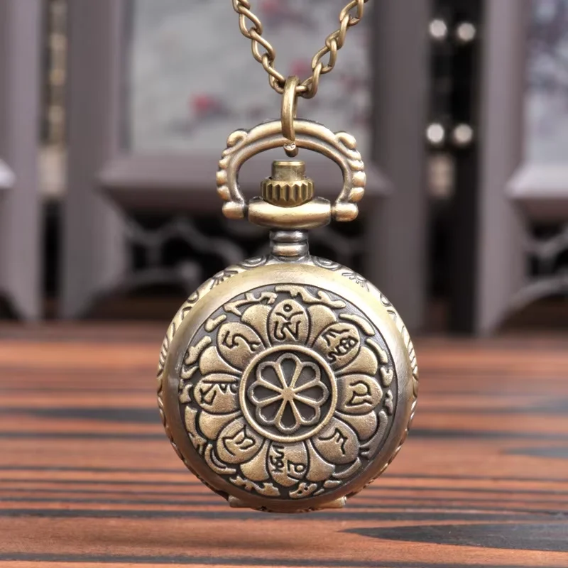6049 Chinese Antique Pocket Watch Small Bronze Oracle Bone Shell Pocket Watch Vintage Shell Petal Pocket Watch Factory Direct
6049 Chinese Antique Pocket Watch Small Bronze Oracle Bone Shell Pocket Watch Vintage Shell Petal Pocket Watch Factory Direct