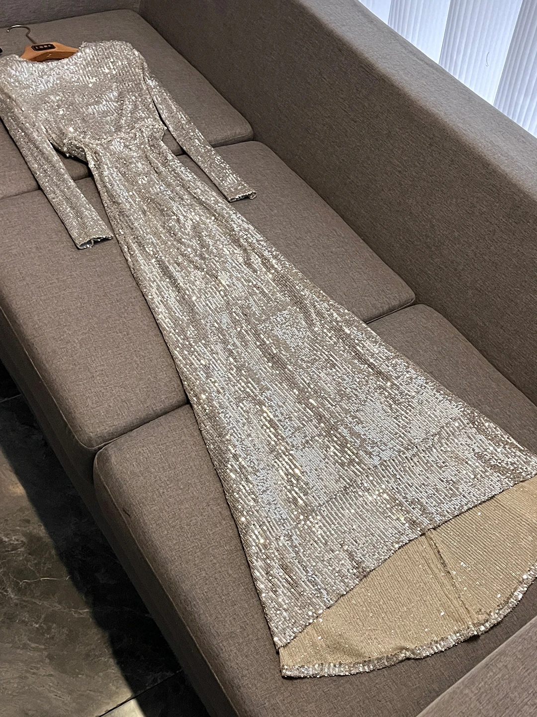 Ele Long Tail Fi Evening Gown for Women Heavyweight Winter New Sle Faion Slimming Host Year End Par Dr
Ele Long Tail Fi Evening Gown for Women Heavyweight Winter New Sle Faion Slimming Host Year End Par Dr