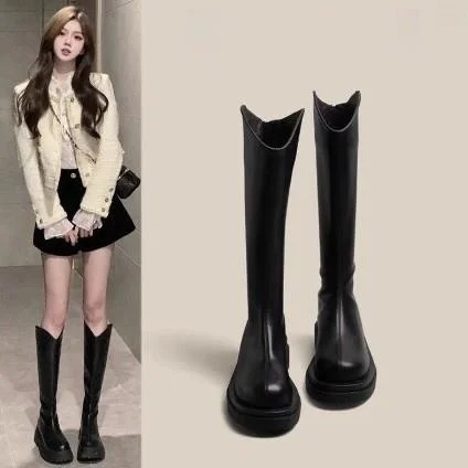 Women's Long Tube Boots Autumn Winter New Thick Bottom Wide Calf V-Notch High Tube Knight Boots Fleece Lined Casual Style
Women's Long Tube Boots Autumn Winter New Thick Bottom Wide Calf V-Notch High Tube Knight Boots Fleece Lined Casual Style