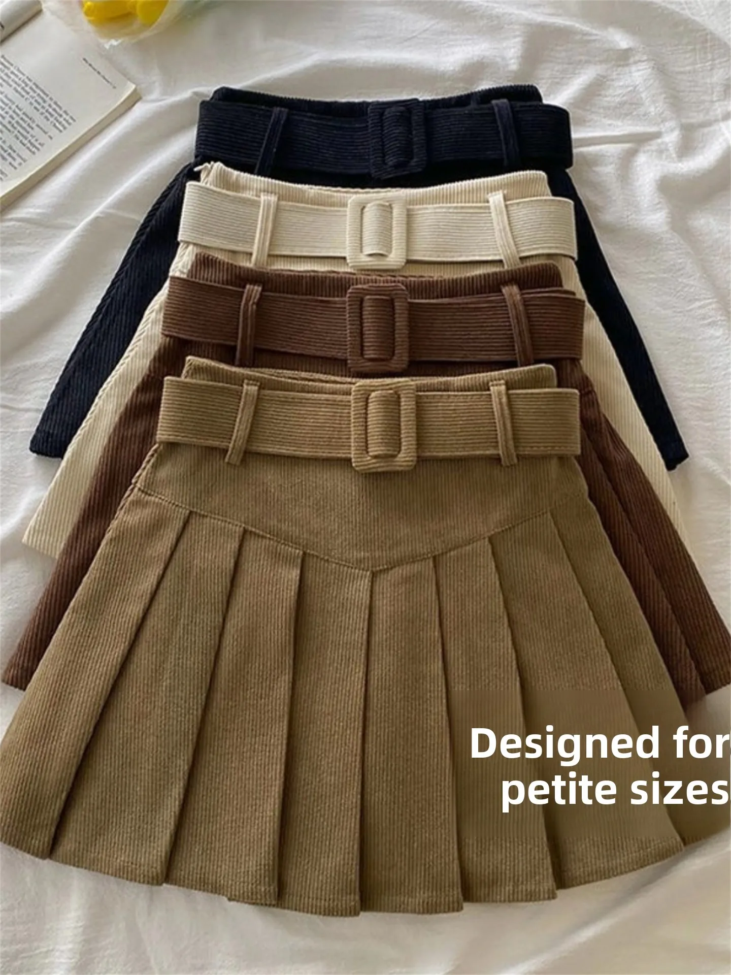 Retro Corduroy A-Line Skirt Women's plus Size High Waist Hip Covering Spring Fashion plus Size Versatile Short Skirt
Retro Corduroy A-Line Skirt Women's plus Size High Waist Hip Covering Spring Fashion plus Size Versatile Short Skirt