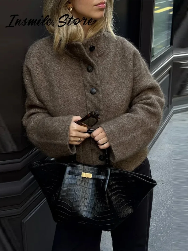 Casual Solid Knit Cardigan Women Loose Stand Collar Single Breasted Full Sleeve Pockets Sweater 2026 Spring Chic Knitwear New
Casual Solid Knit Cardigan Women Loose Stand Collar Single Breasted Full Sleeve Pockets Sweater 2026 Spring Chic Knitwear New