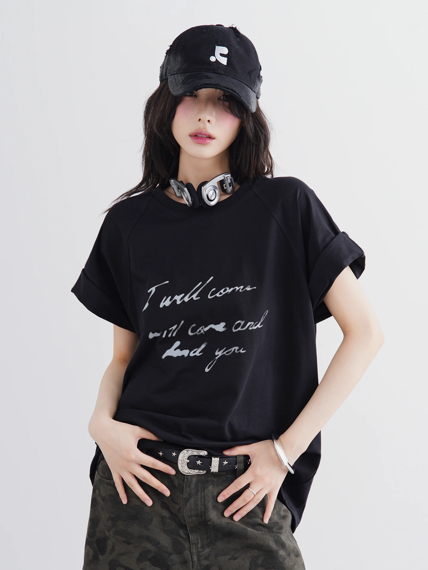 Universal Gravitation Museum Short Sleeve T-Shirt Women Summer Loose Neutral Style Printed Cotton Polyester round Neck Top
Universal Gravitation Museum Short Sleeve T-Shirt Women Summer Loose Neutral Style Printed Cotton Polyester round Neck Top